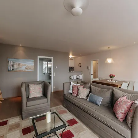 아파트 In With Stunning Sea Views