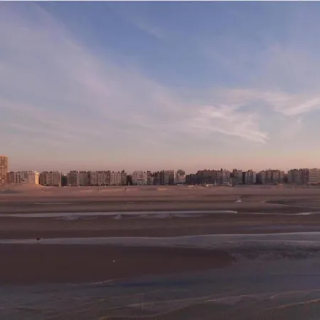 In With Stunning Sea Views Lägenhet