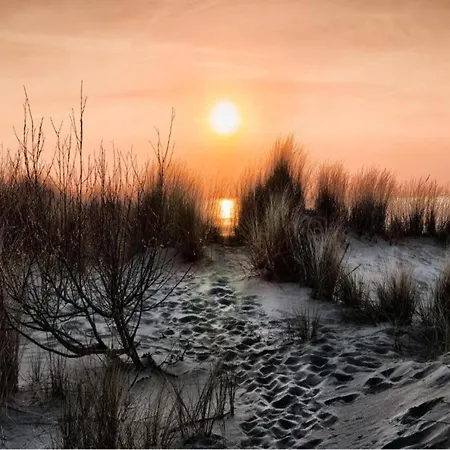 Lägenhet In With Stunning Sea Views De Haan